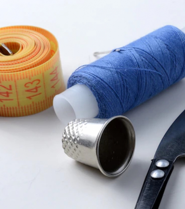 Vendita accessori per macchine da cucire